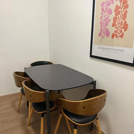 2schlafenzimmer 5betten Montuerwhonung *